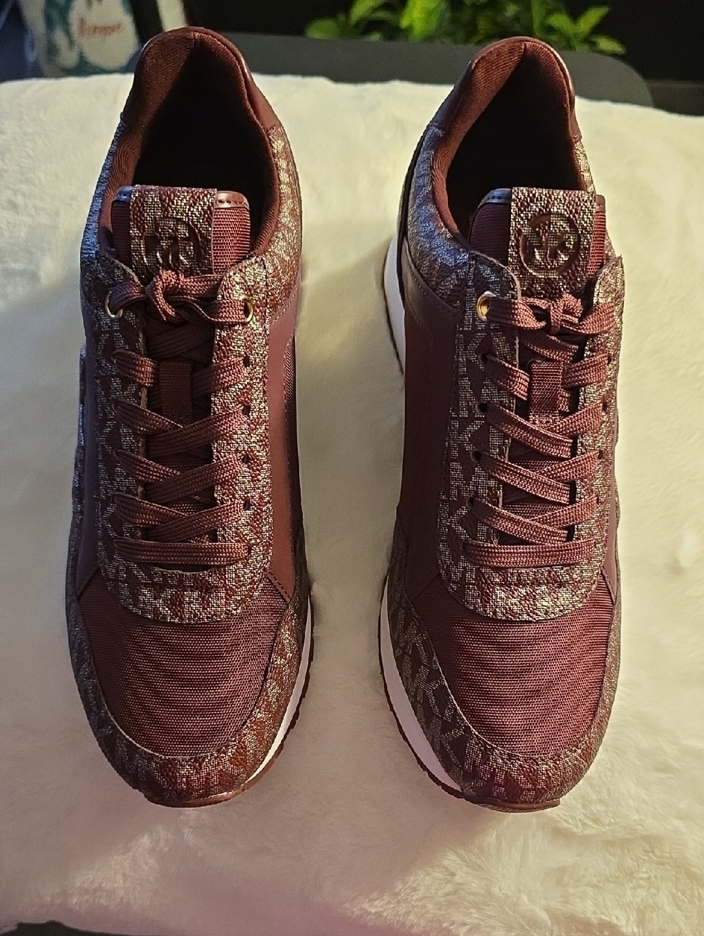Authenti Michael Kors Sneakers